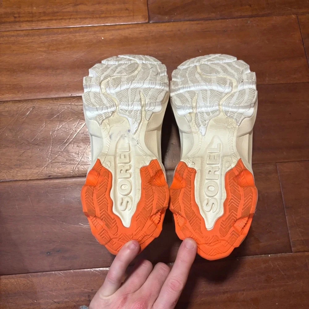 SOREL Kinetic Breakthru City Lace Sneaker Ceramic Orange Dad Shoes Gorpcore Sz 9
